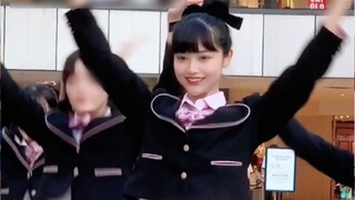 Tantang rekaman tarian luar ruangan di Chongqing pada suhu 43 derajat! Benar-benar tidak panas!