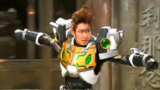 “同一副金刚铠甲，穿出了三种不同的效果！”