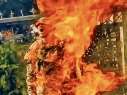 ความกลัวคือสัญชาตญาณของสิ่งมีชีวิต ความกล้าหาญคือบทเพลงสรรเสริญของมนุษย์