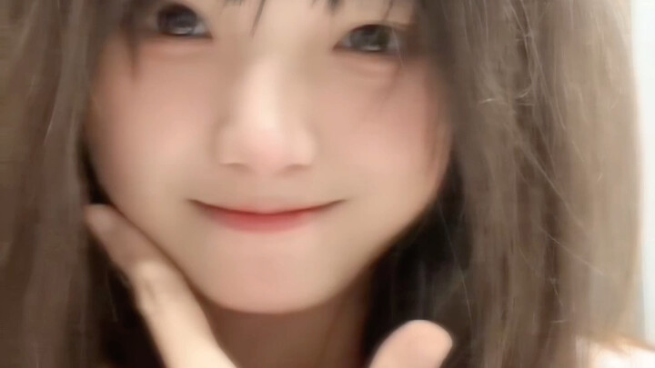 Nhìn vào mắt em đi~