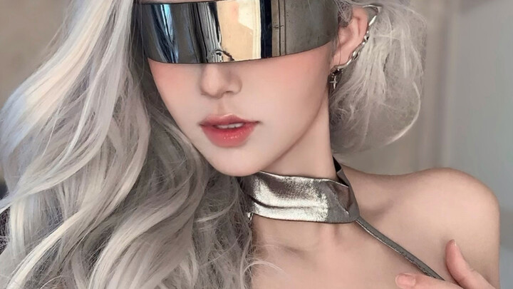 Không đeo kính so với đeo kính