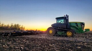 John Deere 9570RT and Mandako Storm Stuck