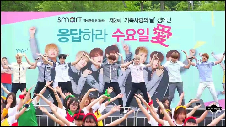 【บังทันโซนยอนดัน】ยังจำเวทีโปรโมตชุดนักเรียนกลางแจ้งนี้ได้ไหม~ น่ารักราวกับระเบิดในห้องเลย!