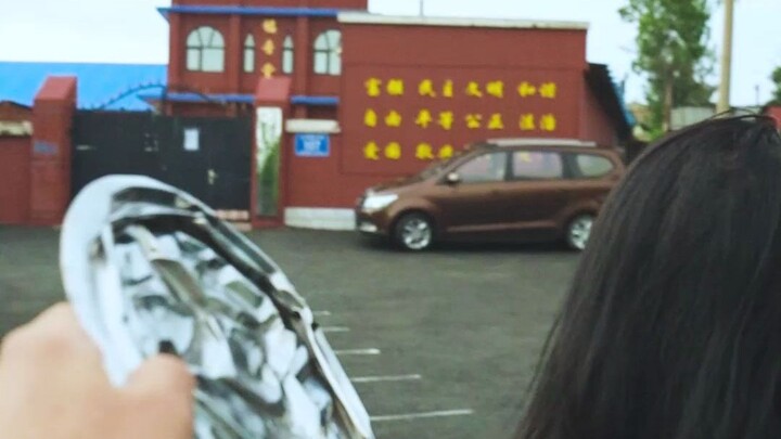 Is this girl’s birthday today?