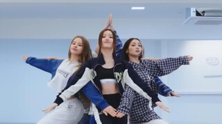 Trải nghiệm đắm chìm trong việc quảng bá thần tượng | XG "NGÔI SAO BẮN"