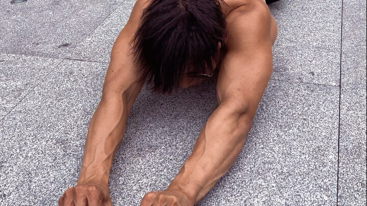 "Memperadabkan jiwa, mengeraskan tubuh" #Zhang Yaoyang #Fitness Jalanan #Sindrom Percaya Diri di Med