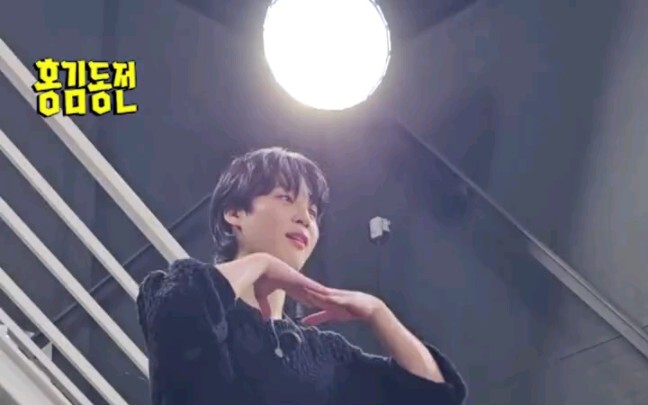 [Park Jimin] I can learn a dance just by watching it once. I’m not called the main dancer for nothin