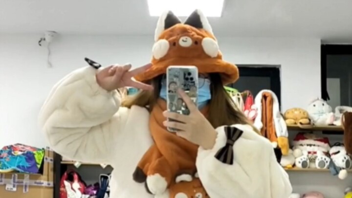 Sesuai permintaan kalian, topi Huohuo yang menggemaskan sudah tiba~
