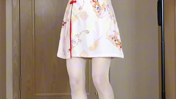 【Hạ Mục Hy Ninh】Hạ Mục nhảy nóng bỏng bài “Nếu Trời Có Tình” – Dì nhảy gợi cảm quyến rũ