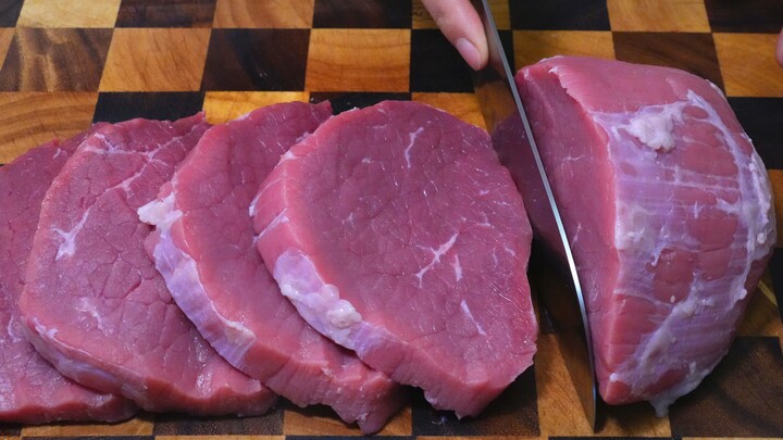 Homemade, authentically sliced filet mignon steak: I'll teach you the secret to making it tender and