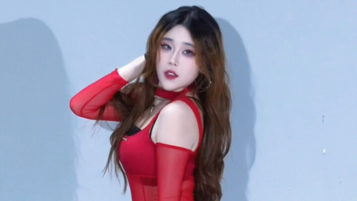 Red Battle Outfit Hot Launch | MaMamia-kara