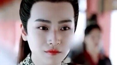 Phụ nữ cải trang thành đàn ông, nhấp vào cuộn này, Chu Diệp đã thay đổi phong cách quý tộc cổ đại, X