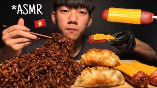 Zin ASMR | BLACK BEAN SPICY NOODLES & CRISPY DUMPLINGS, CHEESE SAUSAGE