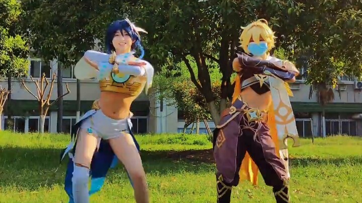 Wendy's divine outfit comes to play a little song with the traveler