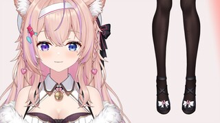 What kind of stockings do anchors usually wear?