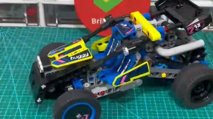 Tantangan balap off-road Lego di berbagai medan!