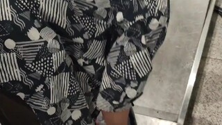 Bawa yang berbentuk pistol...