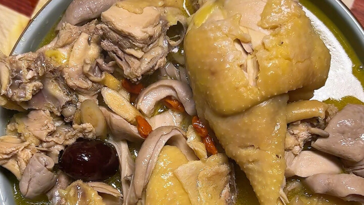 Chicken and Pork Stomach Soup