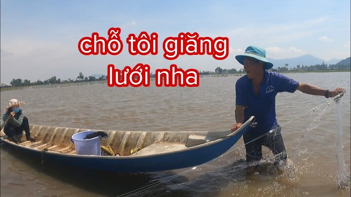 Mùa Nước Nổi Tư Cà Khịa Đi Xuồng Giăng Lưới Cũng Không Yên Với Sáu Sành