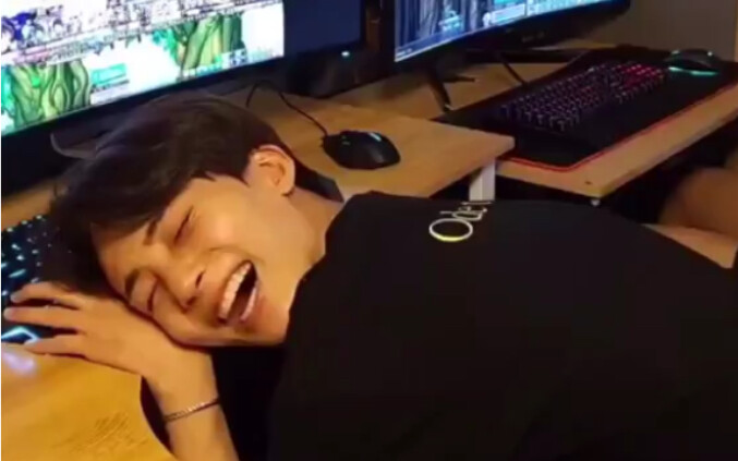 I want this livestream 555555 I want it, I want it, I want it!