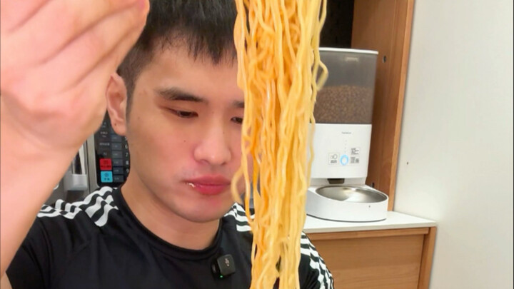 Midnight Snack: 10 Packs of Instant Noodles