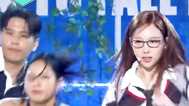 Dance breaking paling seru! Paling energik! Kostum sekali klik Lim Nayeon 'ABCD'