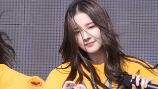 181013 MOMOLAND Lee Seung-ri NANCY BAAM BBoom Nancy Milkshake Fan Shot # Korean Beauty Hot Dance # K
