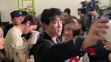 [Siaran langsung Xu Kai dan Wu Jinyan] Xu Kai berciuman dengan sangat proaktif, hari ini adalah hari