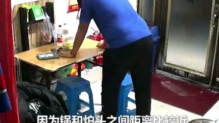 Pemilik warung mala tangkeracunan karbon monoksida, berusaha mati-matian keluar tapi tak bisa