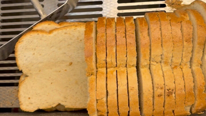 Liu Dehua's Final Kill Before Returning Home