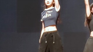 هل يمكن أن تكون هذه آخر مرة أرقص فيها في المدرسة الثانوية؟