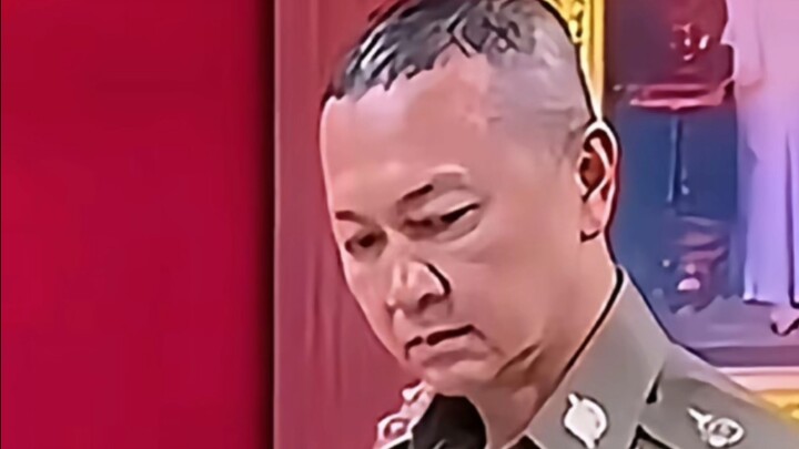 Kamu tidak bisa menyembunyikan ekspresi di matamu ketika kamu ingin membunuh seseorang