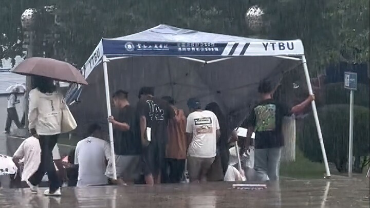 Làm sao con người có thể thông minh đến mức độ này chứ!