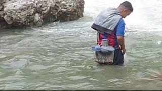Cast Net Fishing in Nepal | Himalayan Trout Fishing in Nepal | Asala Fishing |