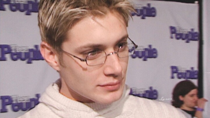 Even I wouldn’t dare Photoshop it this way—yet he just naturally grew up like this!!!