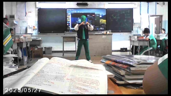 在学校用相机偷偷拍的《时光代理人》tutting第一季第二季op