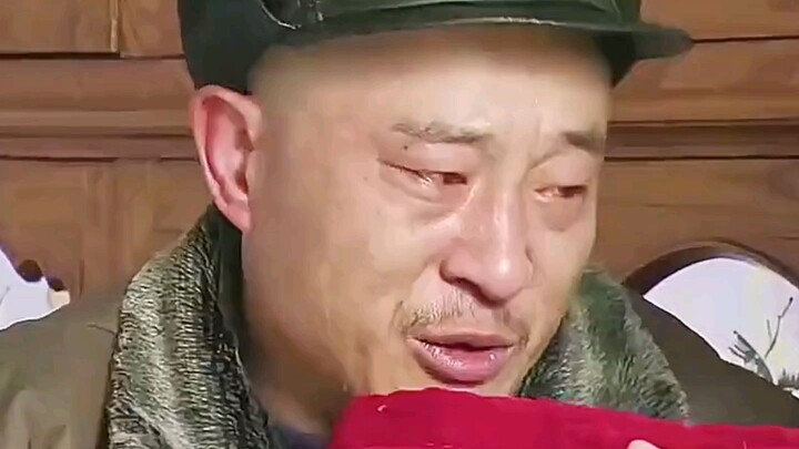 Zhao Si is going to cook two dishes for his one-month-old granddaughter.