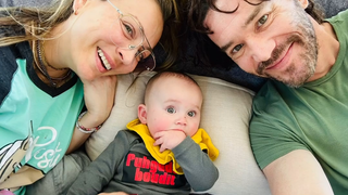 "Big Bang Theory": Anak di rumah Pan Xiaohua sudah berusia satu tahun!