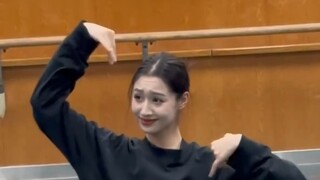การเต้นรำพื้นเมืองที่ฉันชอบ