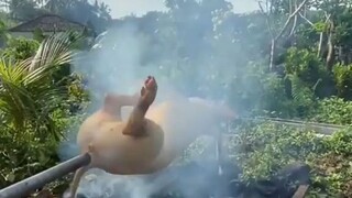 Yung napag-utusan ka na mag litson pero masama loob mo ... ahah 🤣🤣