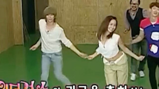 林允儿在原唱面前跳舞