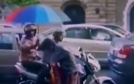 มีสายลมสักหนึ่งสองสายในโลกนี้ คอยเติมเต็มความฝันแสนล้านของฉัน