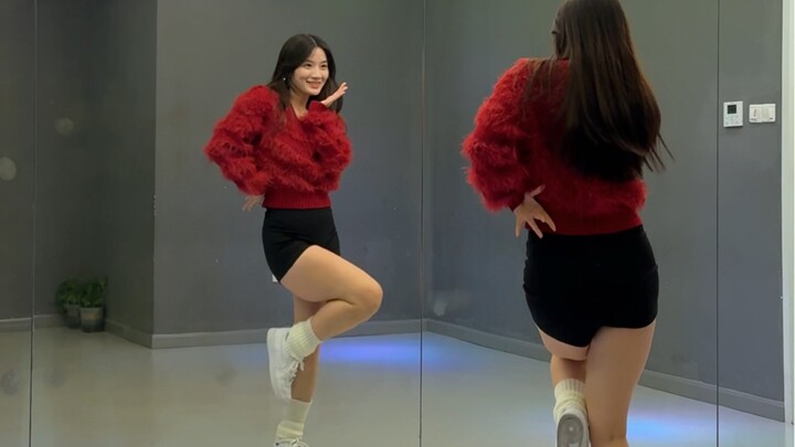 Dance "Peach Blossoms in Bloom" to welcome good luck in the New Year! Full version! Suitable for col