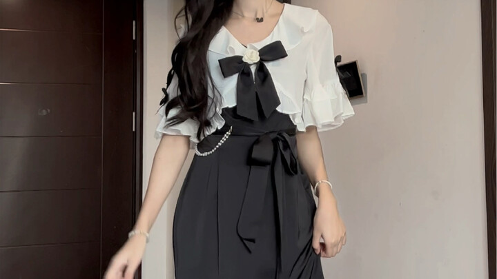 It’s a mermaid dress that really elevates your style!