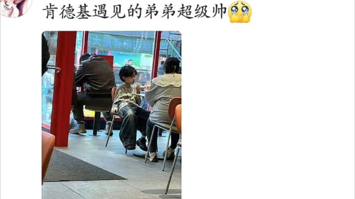 Tôi chưa từng gặp loài nhân loại non nớt như vậy bao giờ.
