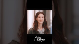 A loving hug 🥰 | Falling into You |  YOUKU Shorts