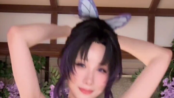 Amado’s “Unmasking” Cheer Dance to the Rain and Waves Theme