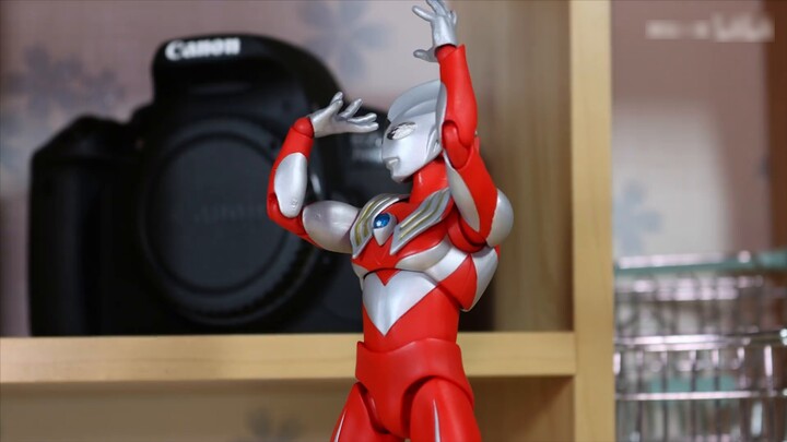 [Ultraman Stop-motion Animation] Tiga's Growth Diary ②——The happy form of Daigo appears! Are you hap