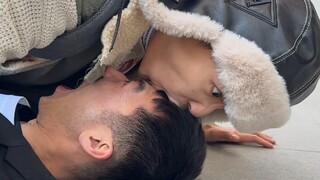 还我脸蛋吻！