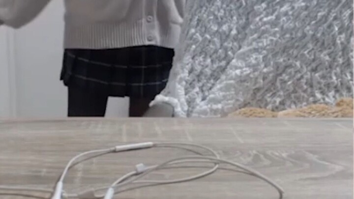 【Hasaki Rabi】Japanese social animal rabbit but JK suit + dark chocolate